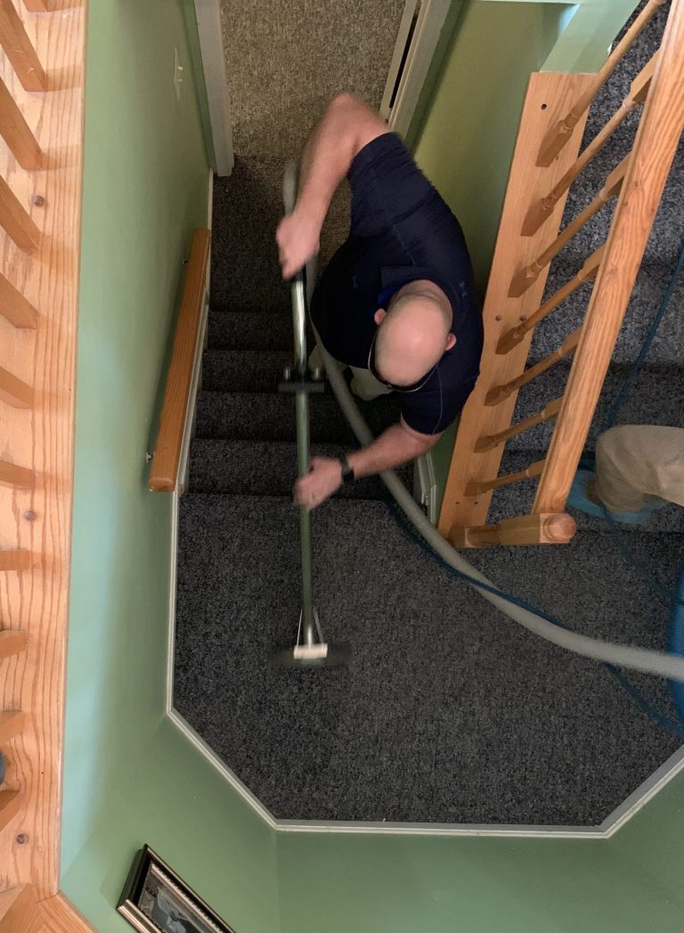 cleaning stair carpet