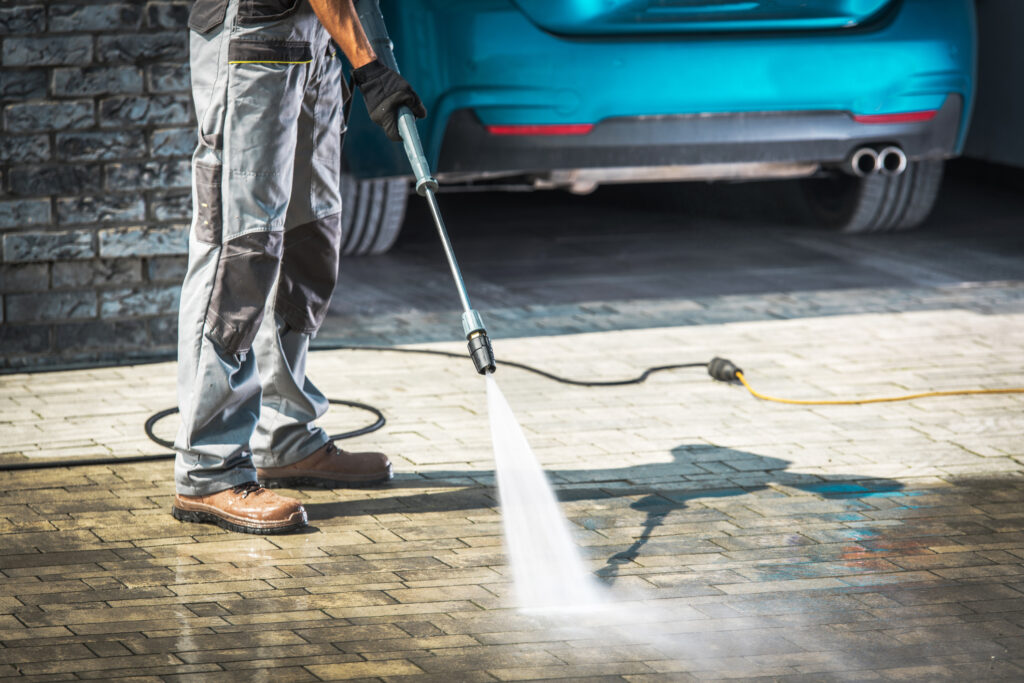 The Dos and Don’ts of Driveway Power Washing